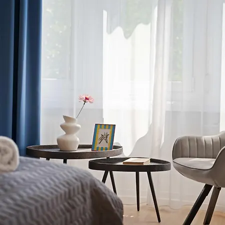 Apartment Chic 2br Loft Steps From Great Synagogue