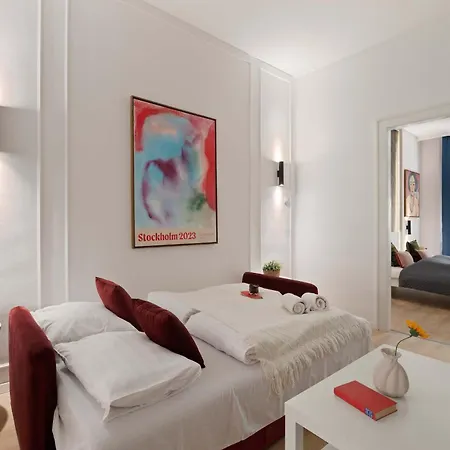 Chic 2br Loft Steps From Great Synagogue * Βουδαπέστη